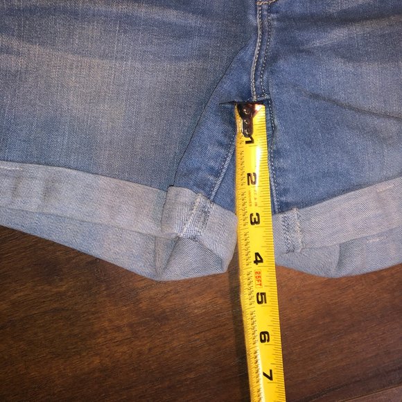 Levi's Blue Jean Shorts Size 28 - Picture 6 of 8